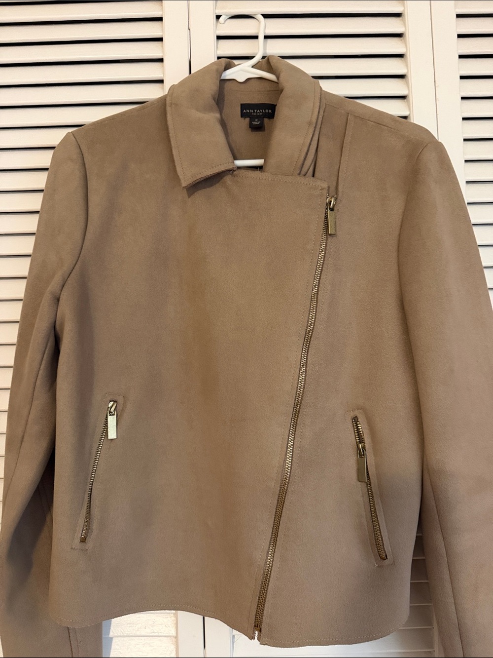 Ann Taylor Factory Taupe Suede-Look Asymmetrical Zip Jacket Size 10